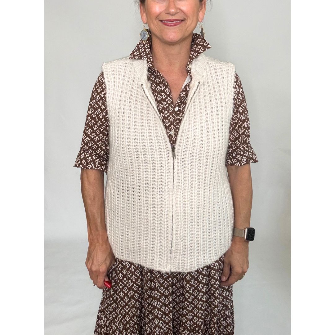 Tara Zip Vest - Almond