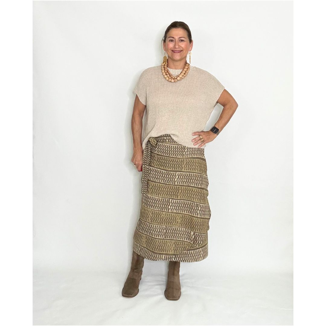 Shaker Sleeveless Sweater - Tan