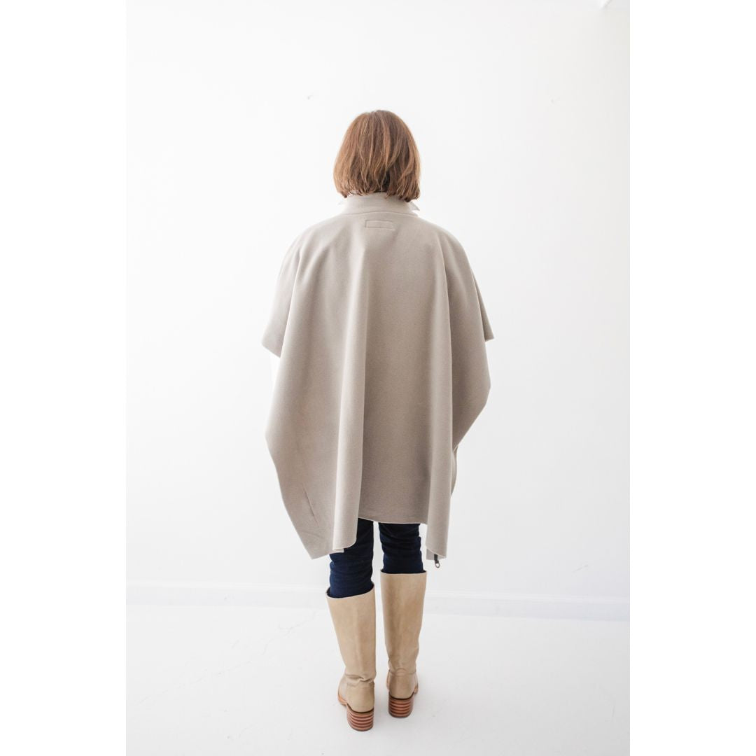 Agnes Poncho - Elephant Grey