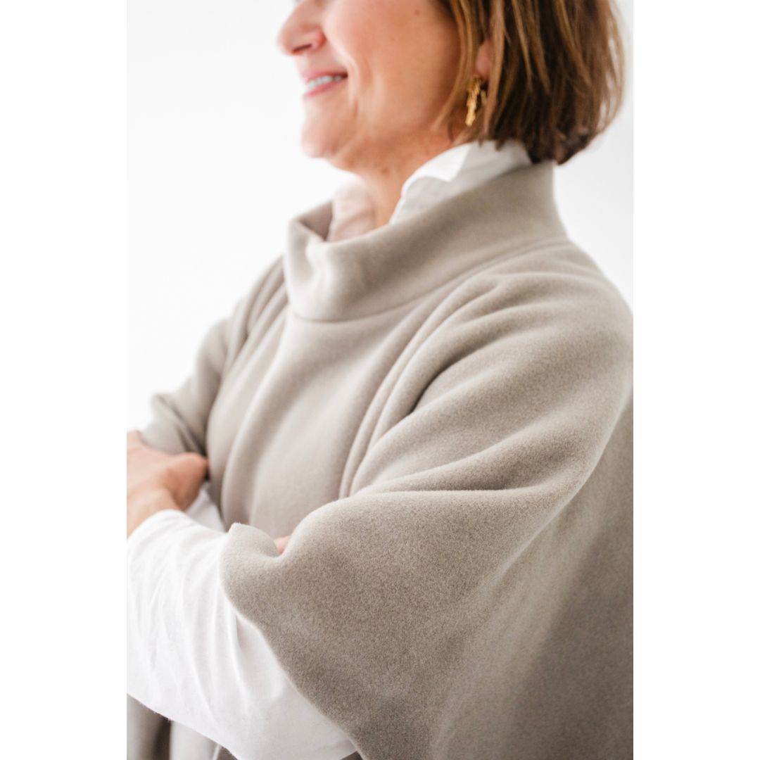 Agnes Poncho - Elephant Grey