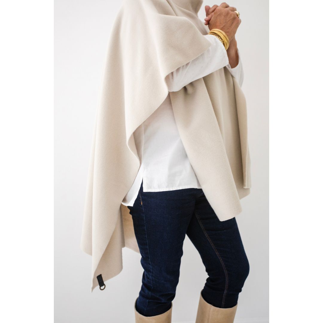 Agnes Poncho - Ecru