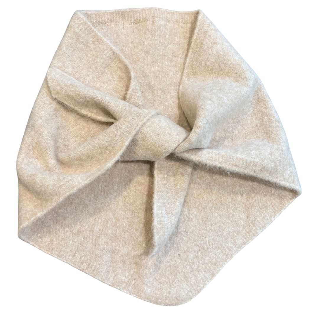 Triangle Scarf - Oatmeal